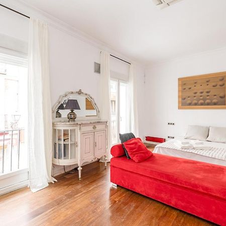 Heima Wonderful Loft In The Historic City Center Madrid Esterno foto